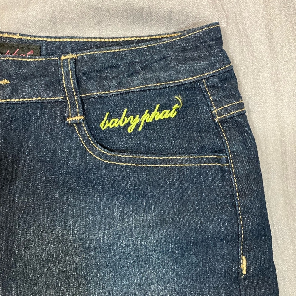 Baby Phat Girlz Denim Shorts - Picture 2 of 9